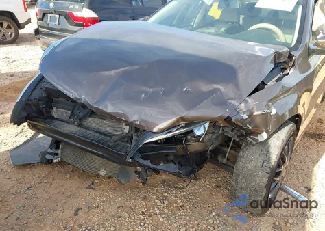 2011 Volkswagen Jetta 2.5L Se z USA, uszkodzony, nr VIN 3VWDX7AJ0BM344471